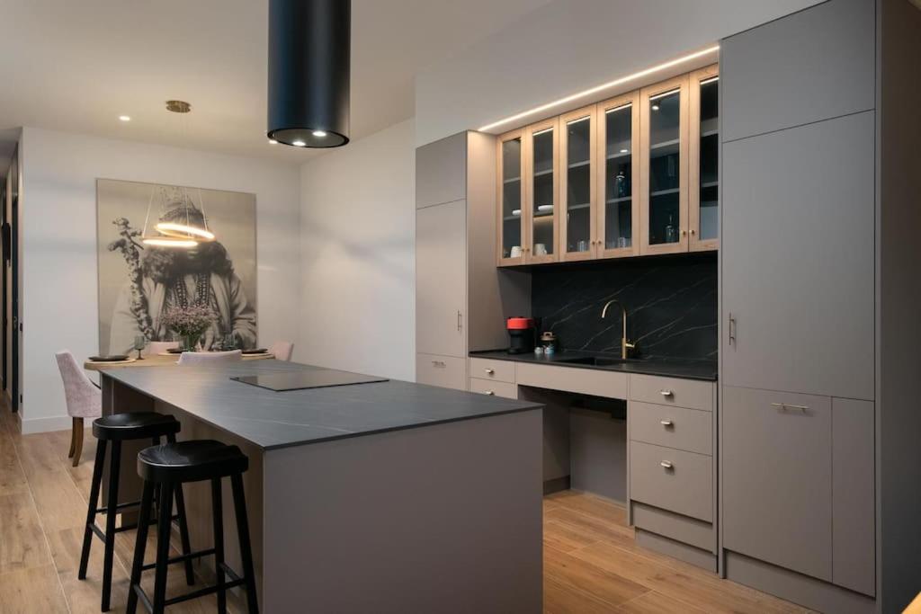 Luxury Marina Loft
