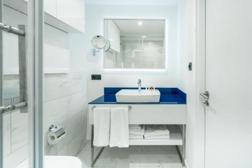Vip Apartments Orbi 75 view 2