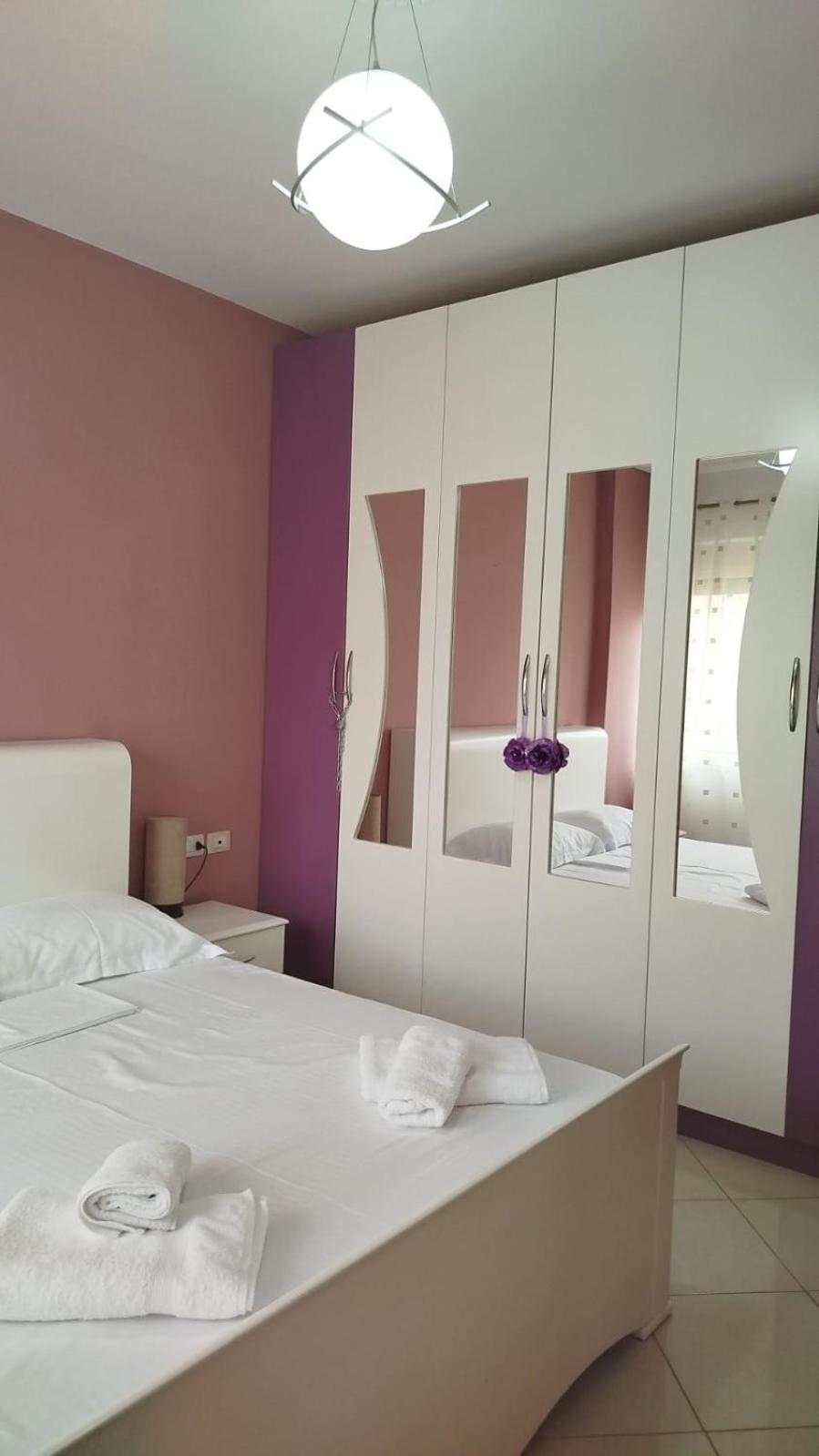 Smiley apartament