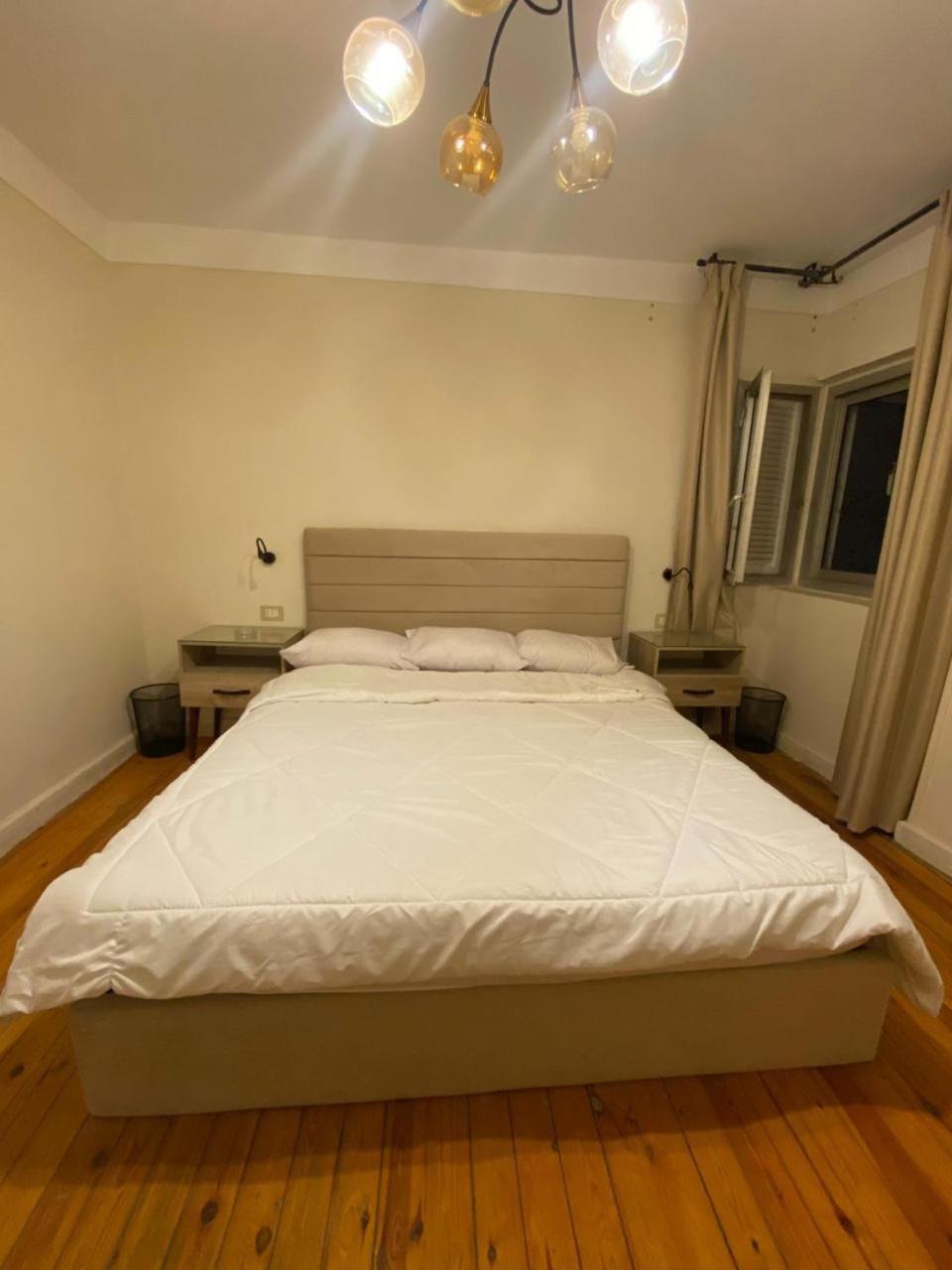 10 Min to Cairo Airport - Modern 2 BD Apartment - 3 Beds