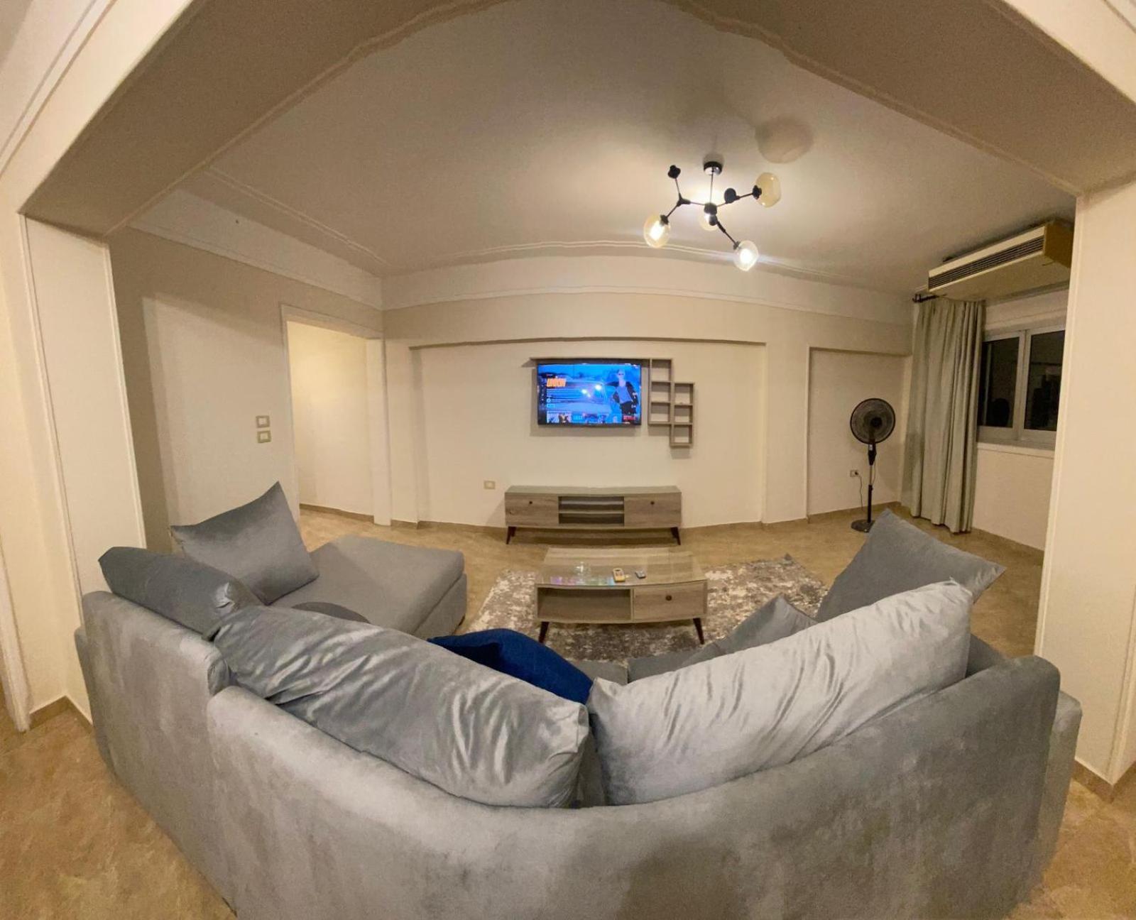 10 Min to Cairo Airport - Modern 2 BD Apartment - 3 Beds
