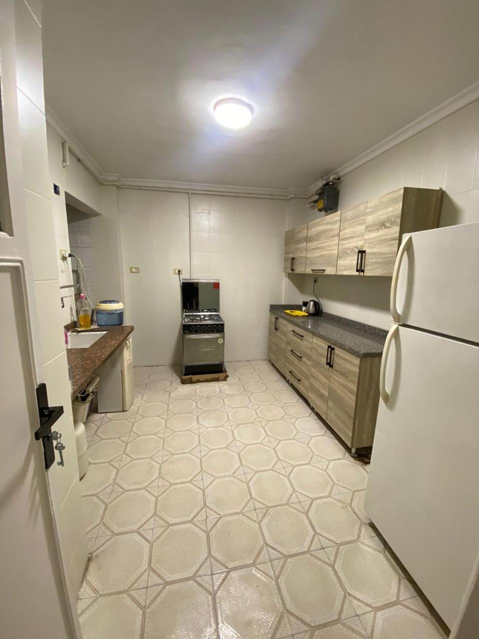 10 Min to Cairo Airport - Modern 2 BD Apartment - 3 Beds