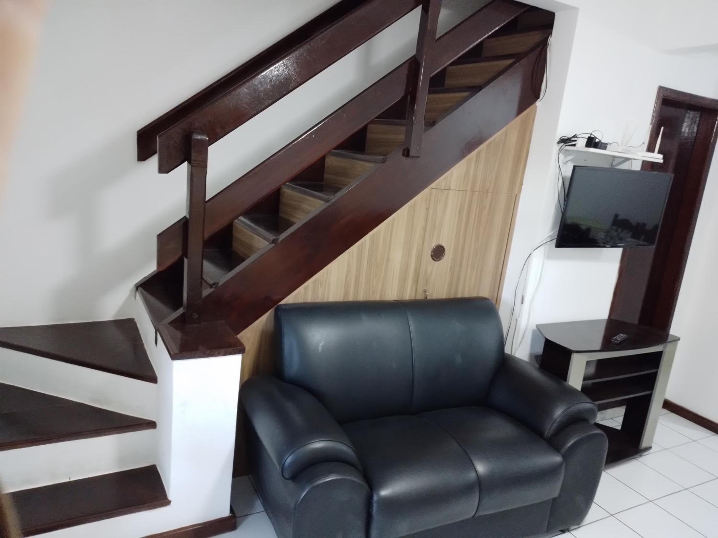 Casa Duplex a 100 Metros da Praia Grande - Arraial do Cabo