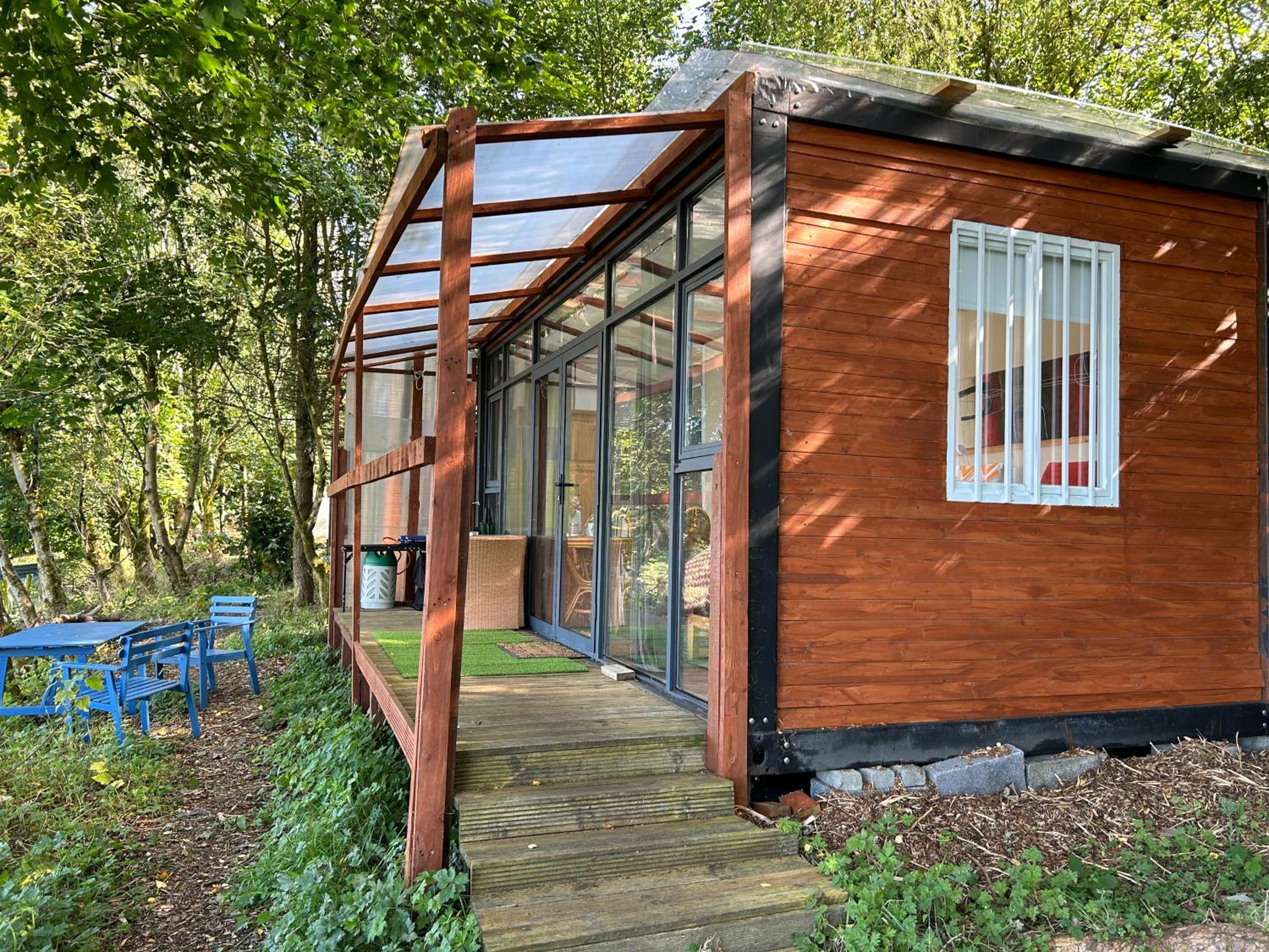 Sky gazer cabin in the woods