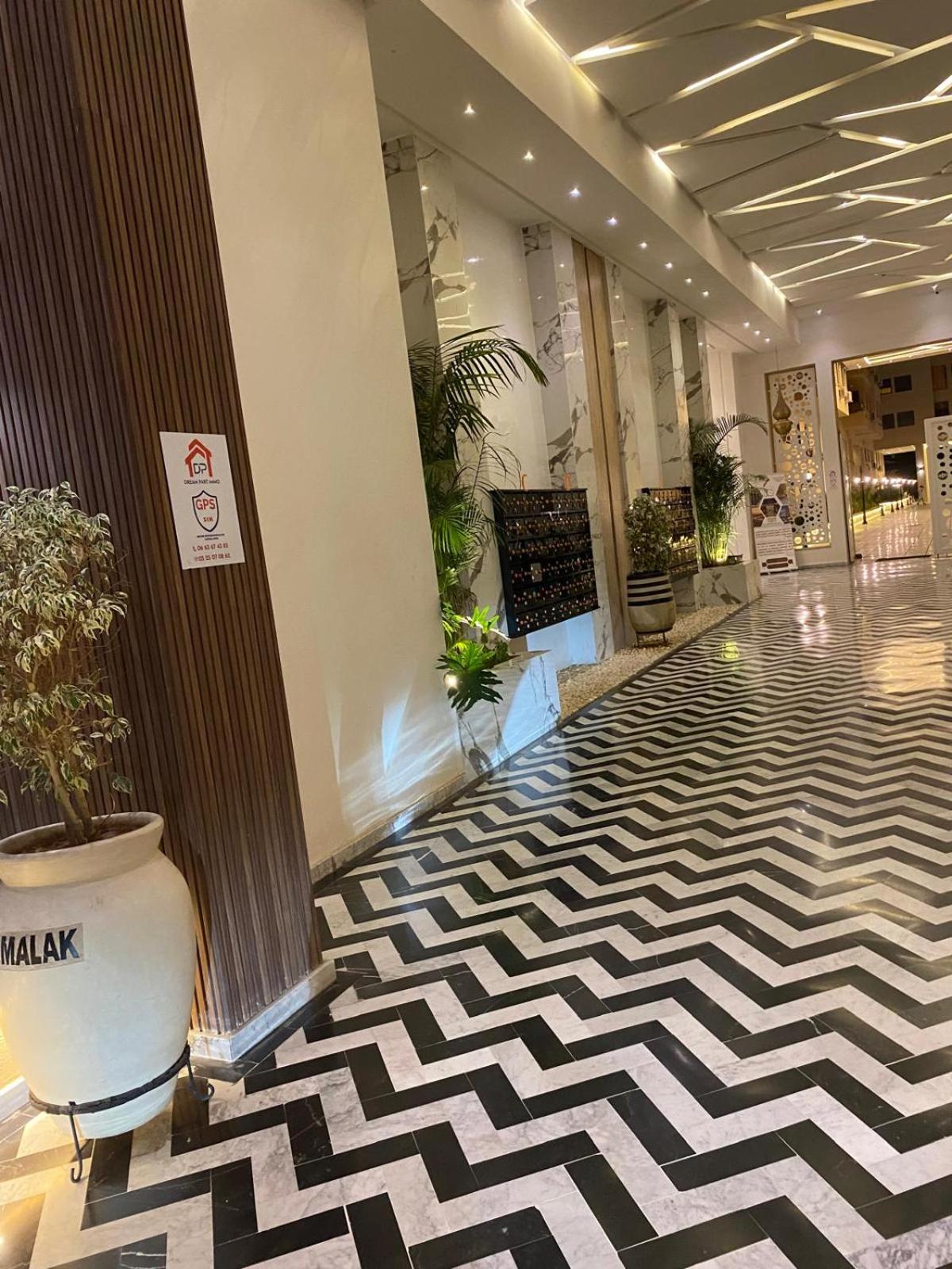 Burj Malak appartement dans une résidence privée avec piscine view 4
