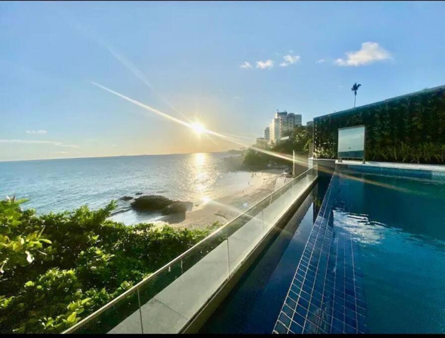 Apartamento de Luxo com acesso exclusivo à Praia