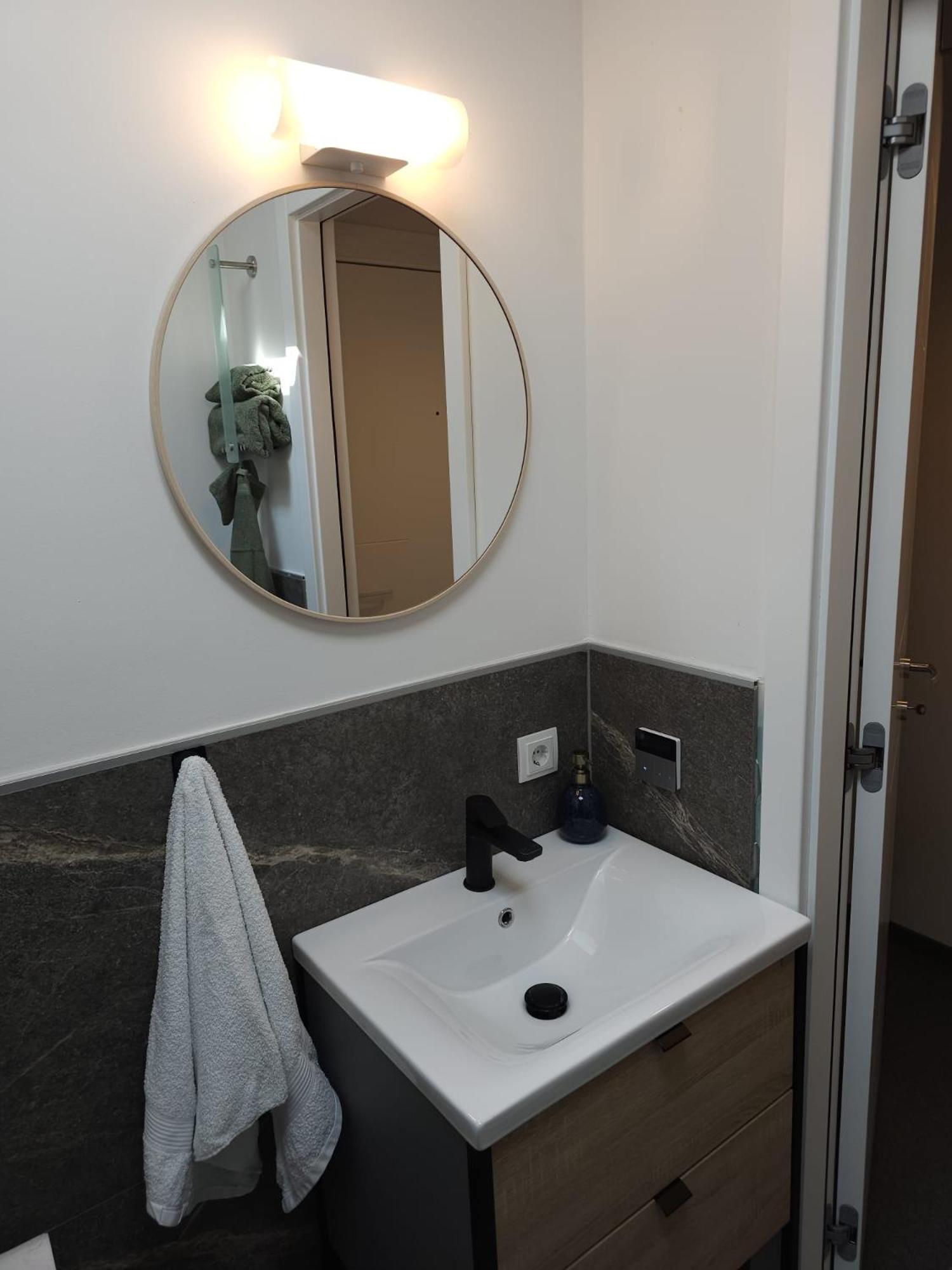 Alisaarigent Apartment