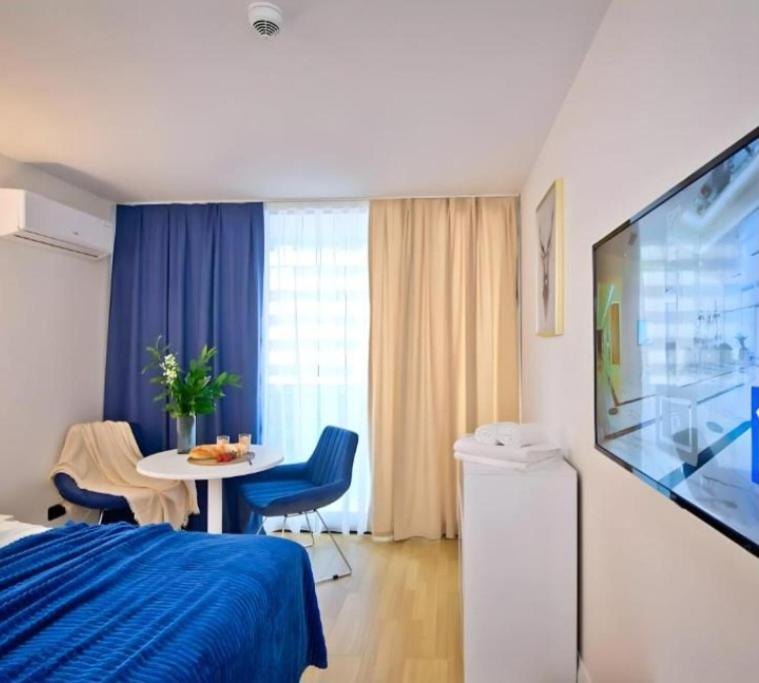 Vip Apartments Orbi 80 view 2
