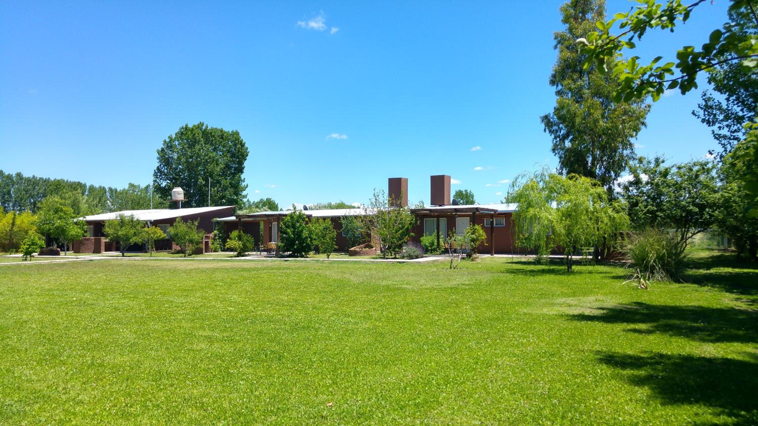 Villa Ciruelos