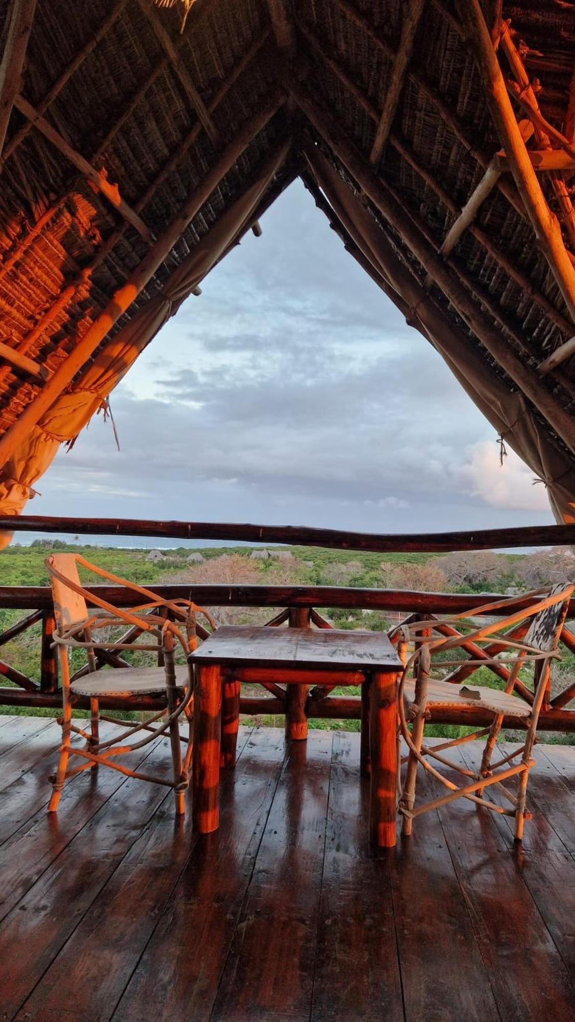 MONKEY MOUNTAIN LODGE