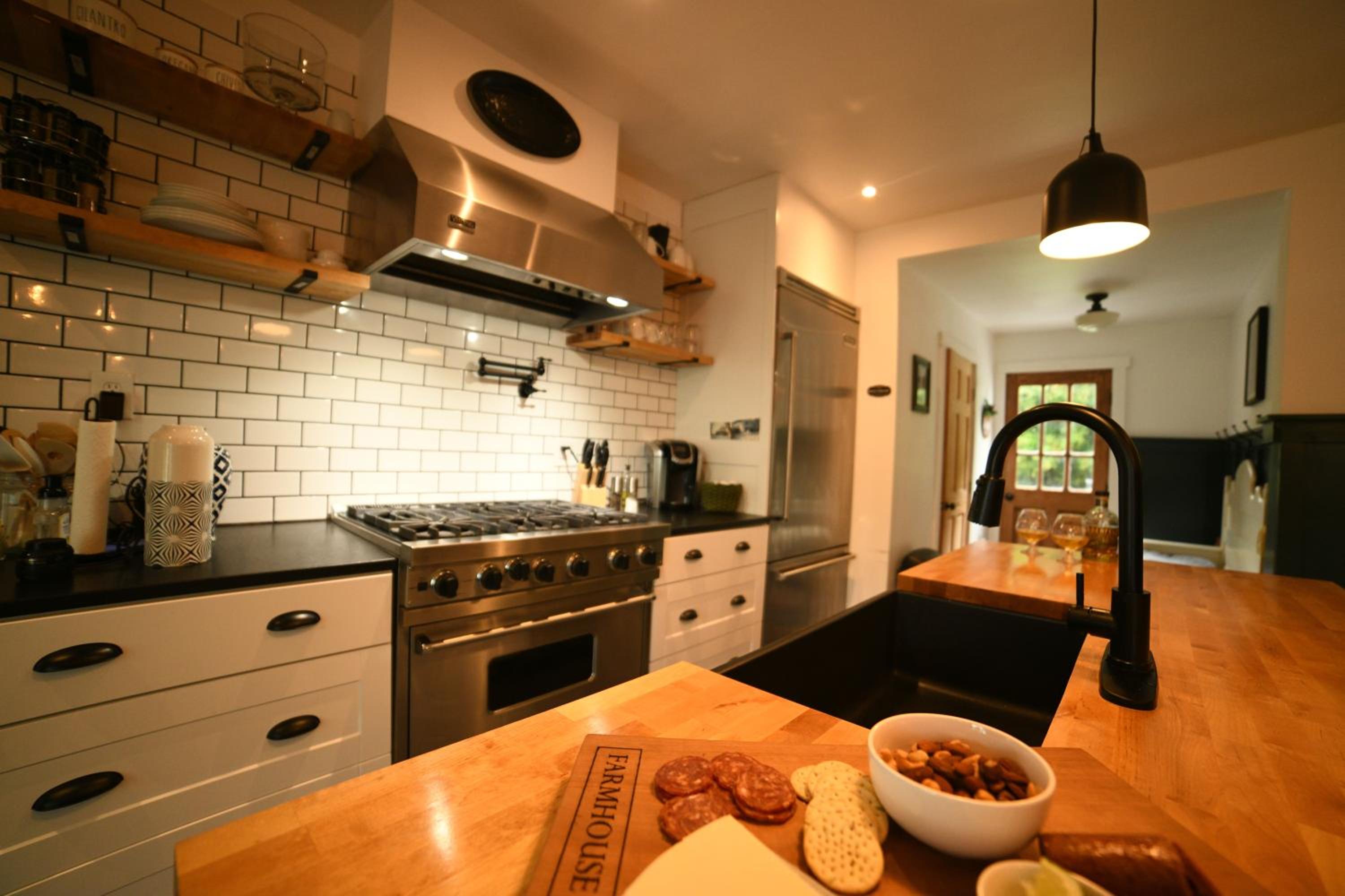 Farmhouse Lodge
