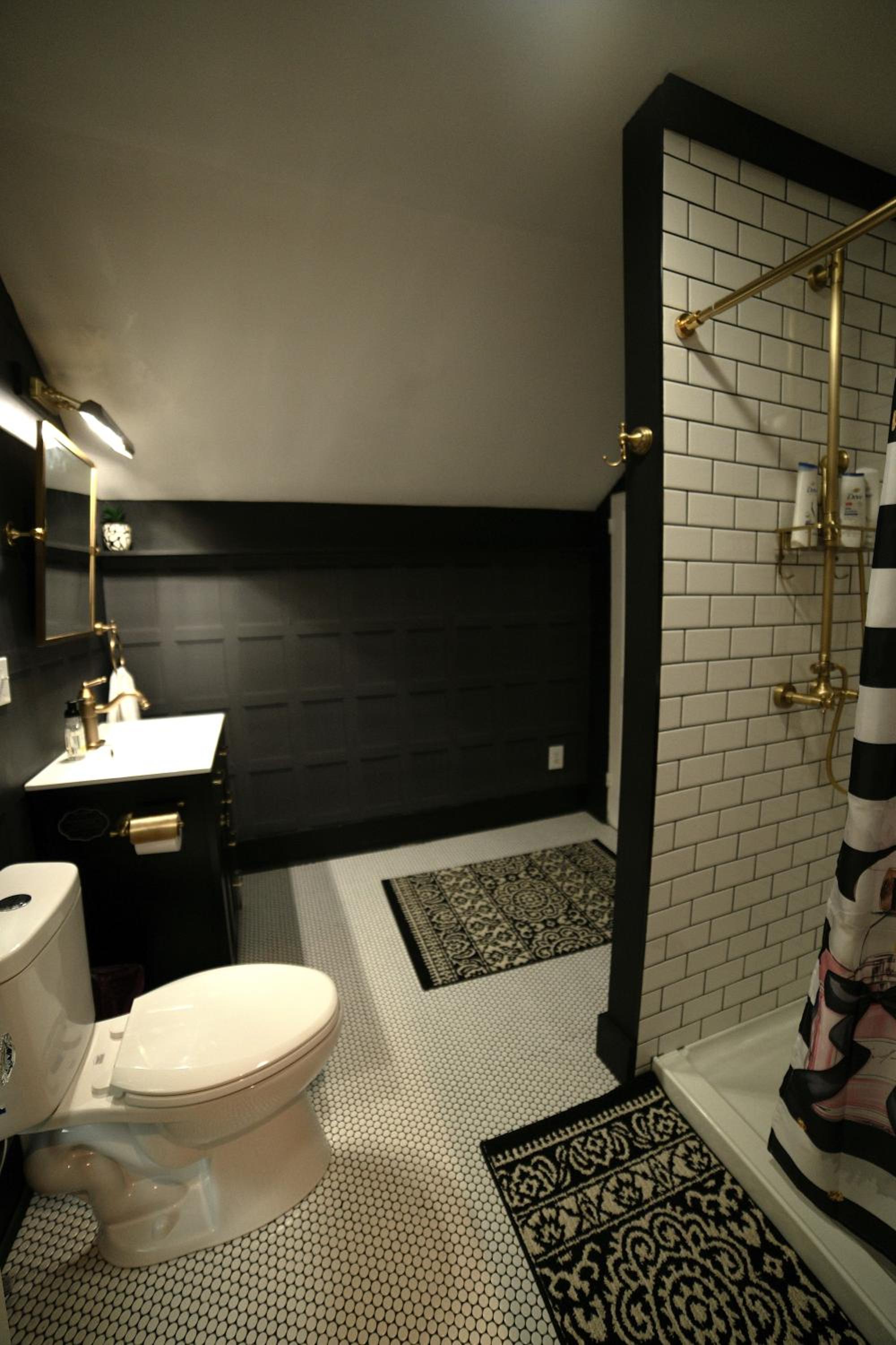 Farmhouse Lodge