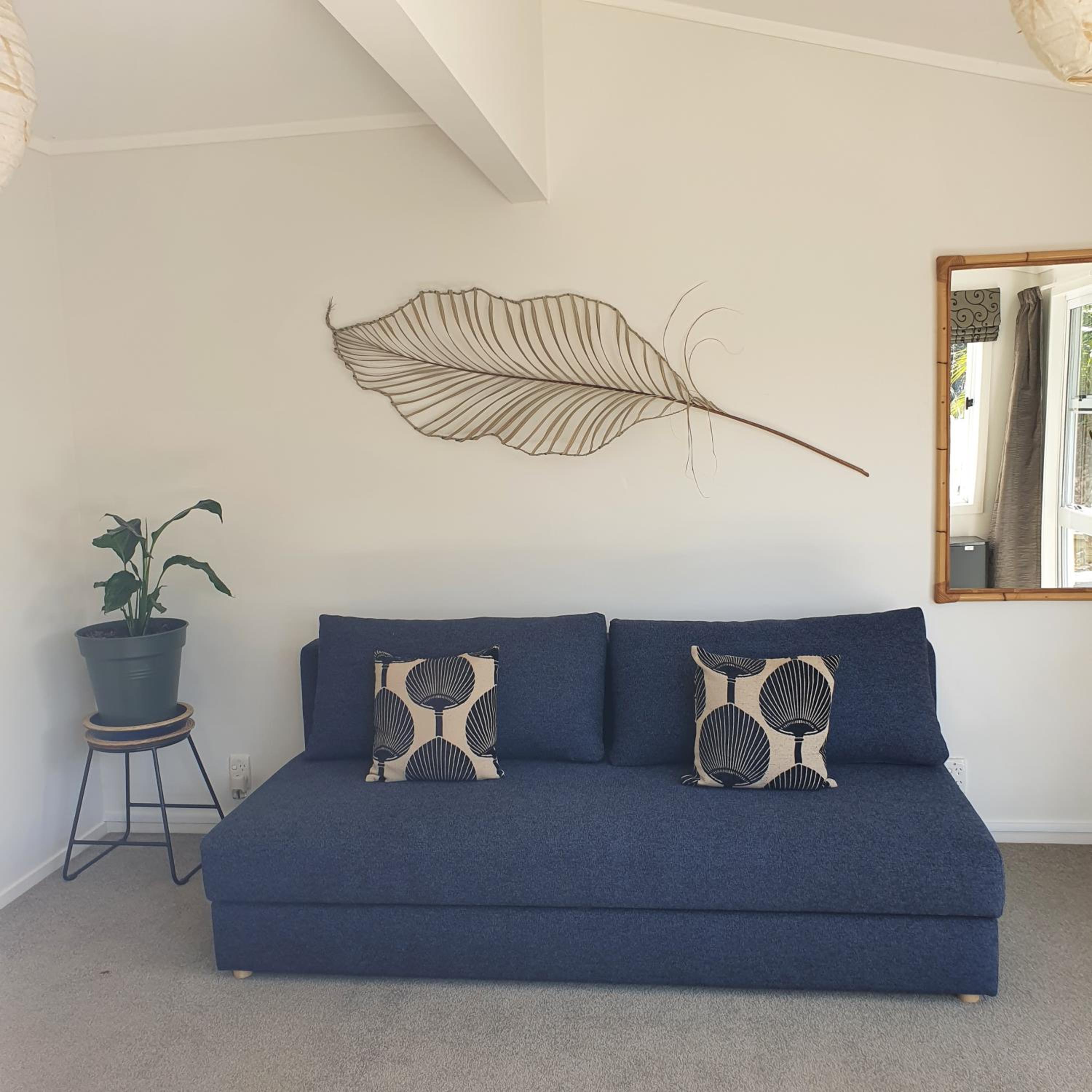 Oneroa Bay View Apartment view 4