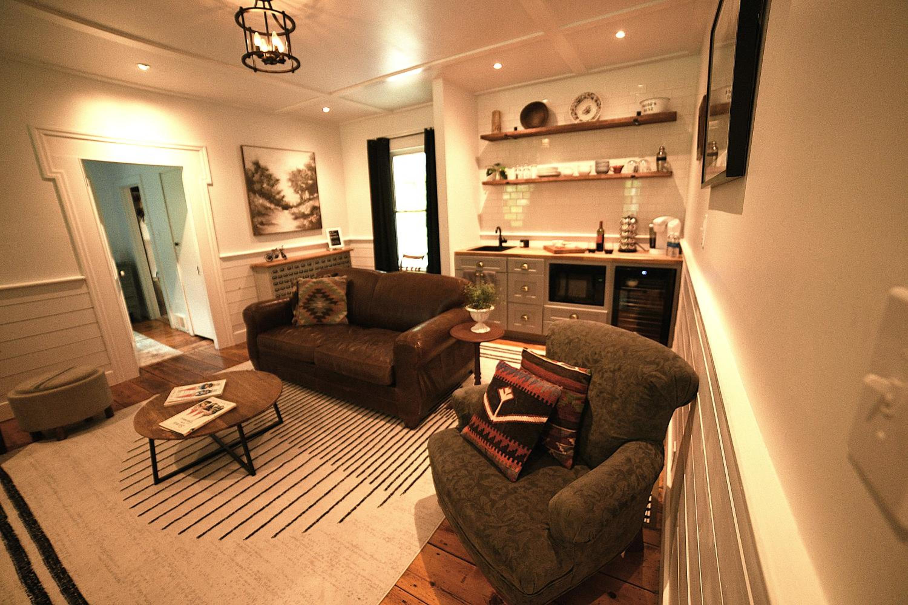 Farmhouse Lodge