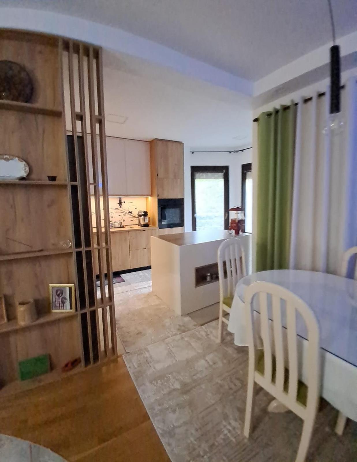 Villa Azbella zelena meraja
