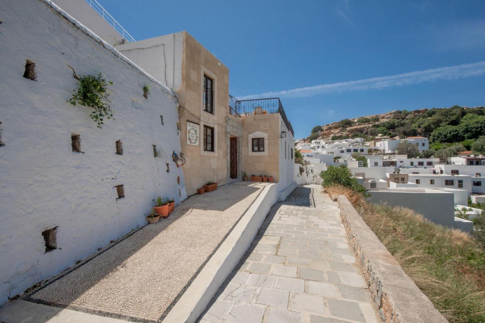 Lindos Vacations - Lindos Marianthi Studios - Property Image 2
