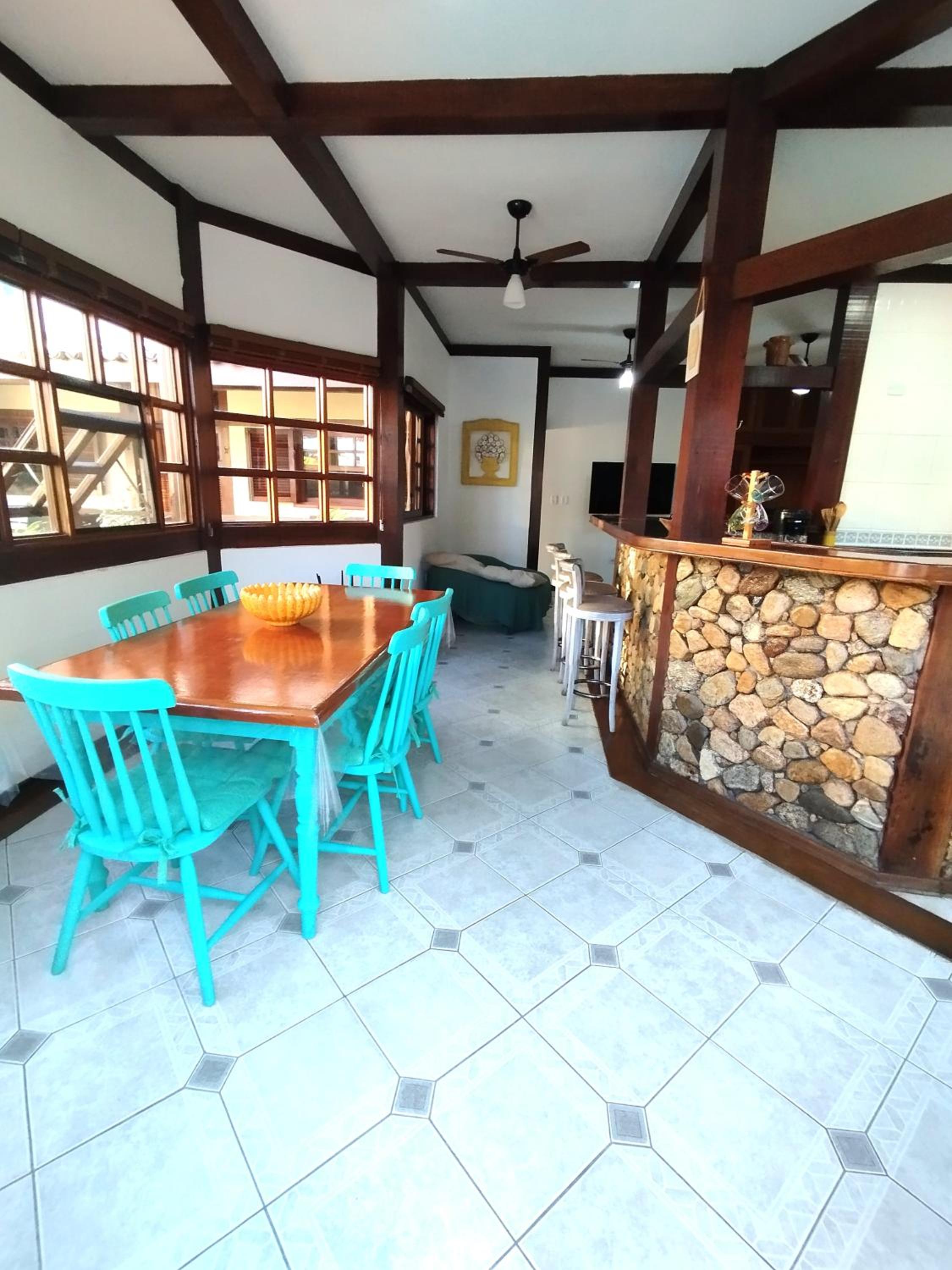 Pereque Beach House