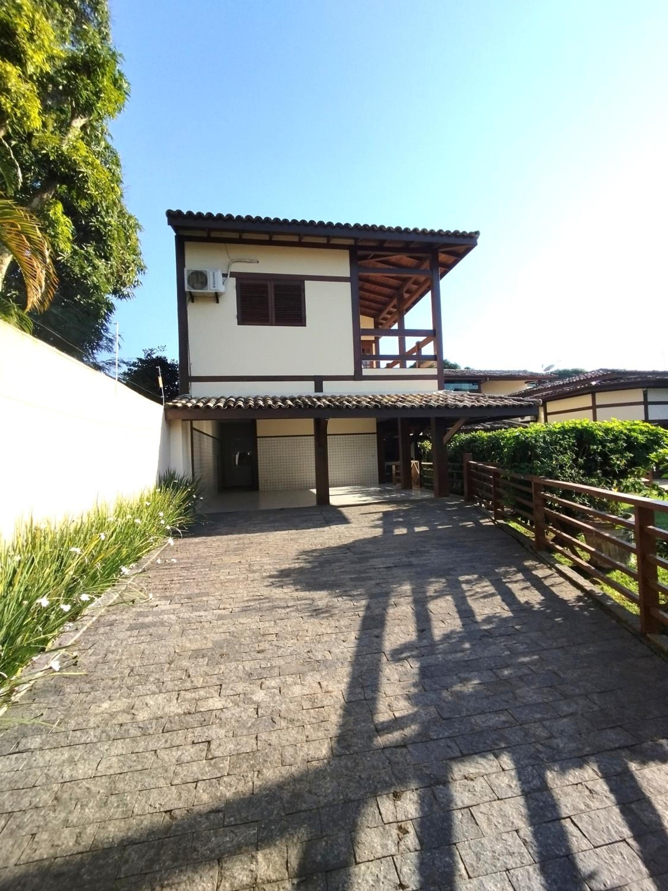 Pereque Beach House