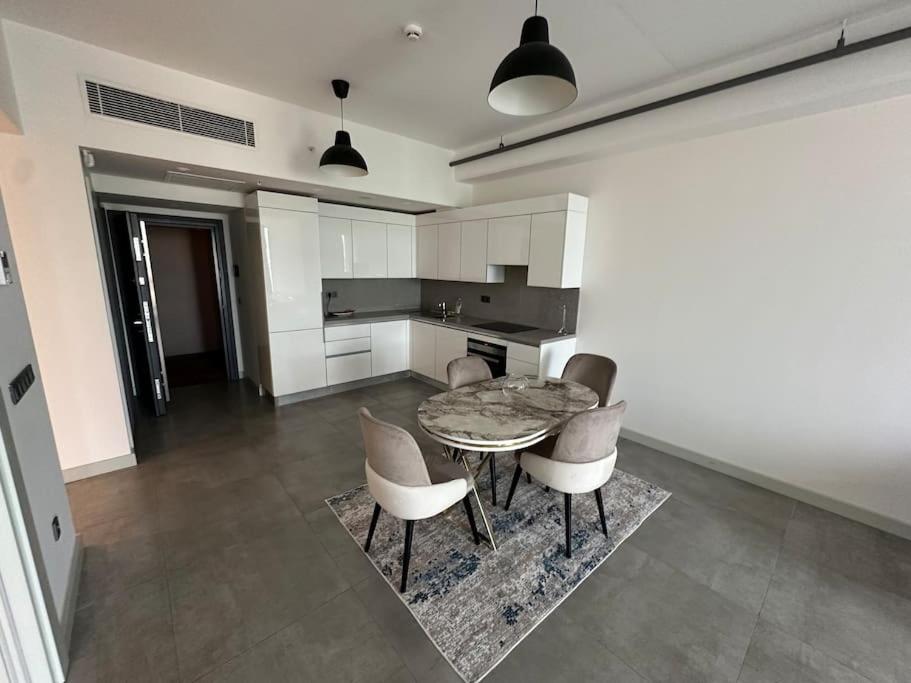 Enjoy luxury family apt