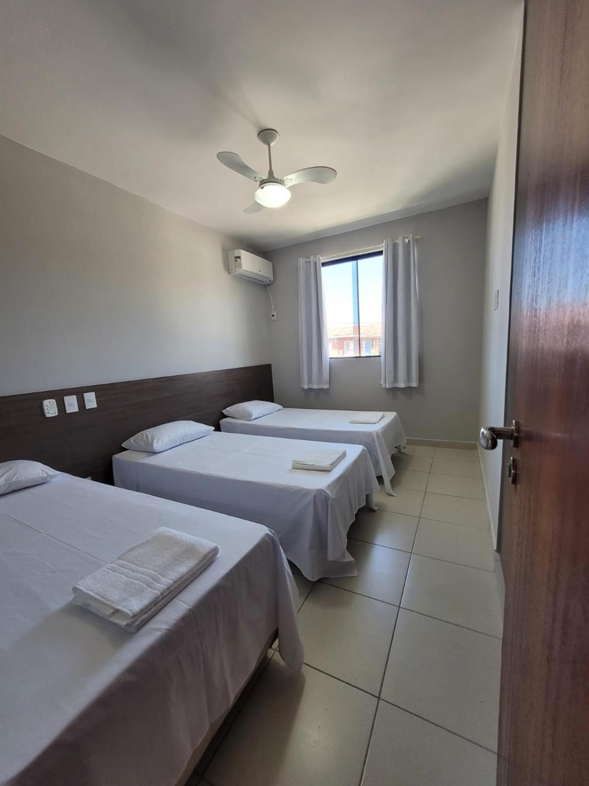 RESIDENCIAL JARDINS - TAPERAPUAN - APTO BEIRA MAR COM 2 QTOS 1 SUÍTE AR WiFi
