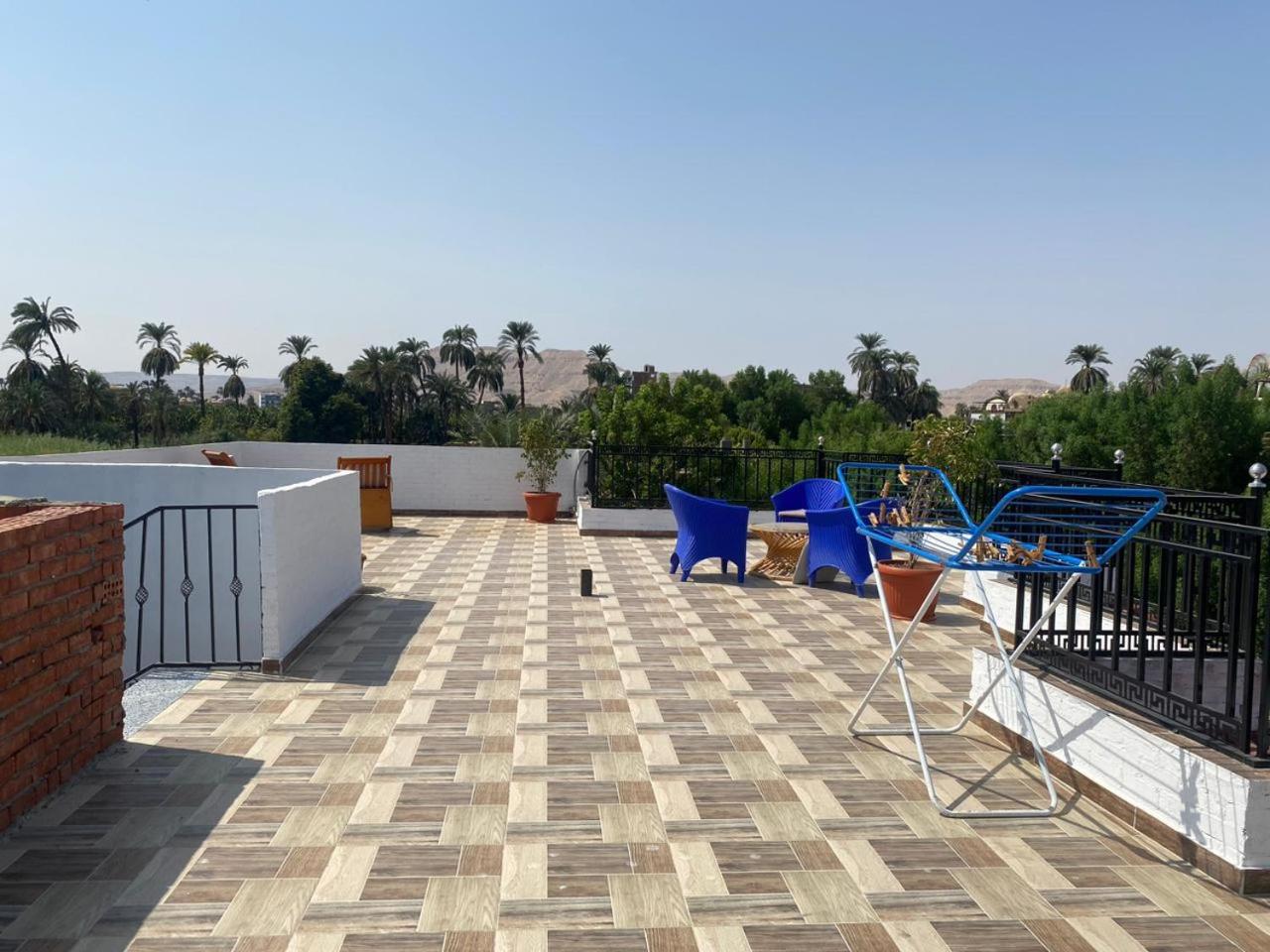 Villa golden life apartments, new property with pool access