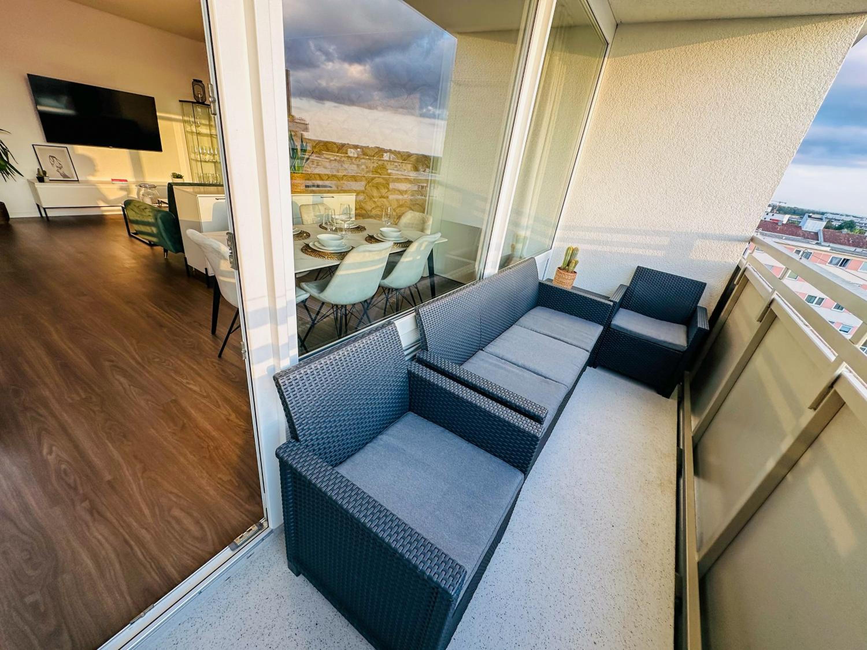 balance & terrace