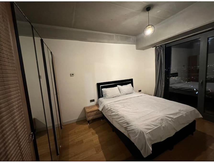 Live lavishly balcony 30 plus floor