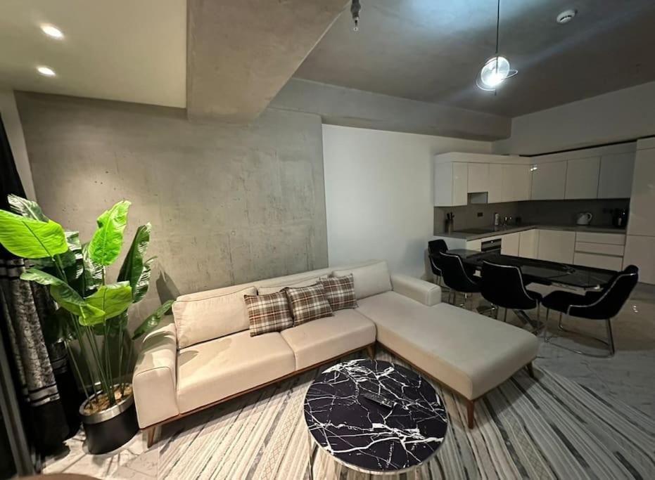 Live lavishly balcony 30 plus floor