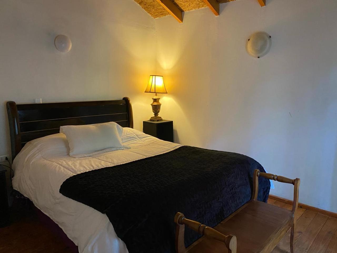 Casa con orilla de Rio ,Pucon