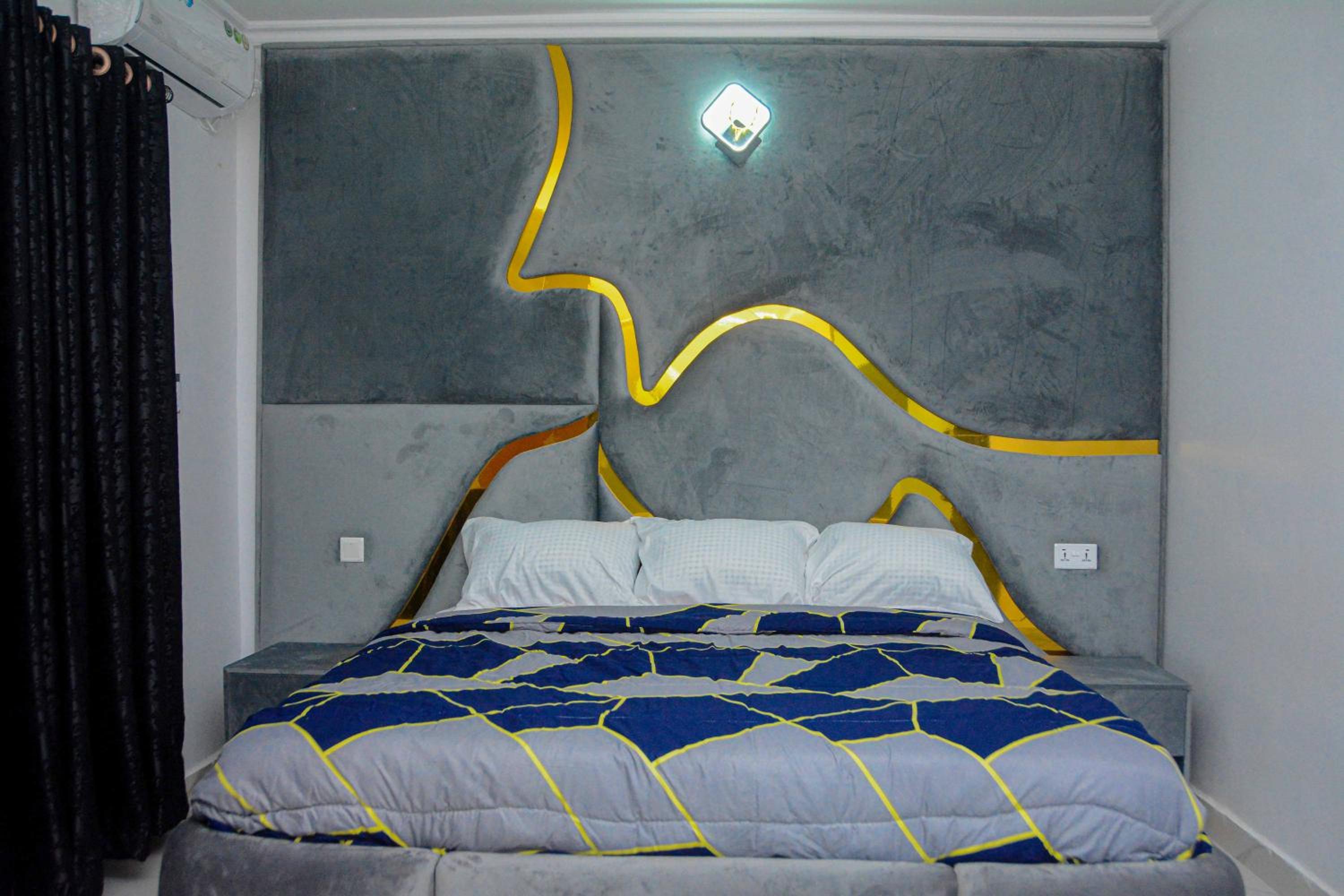 Rubys Apartment