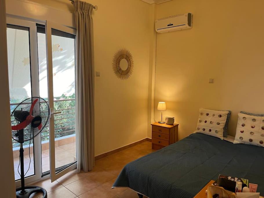 Saronida Beach Nest Apartment