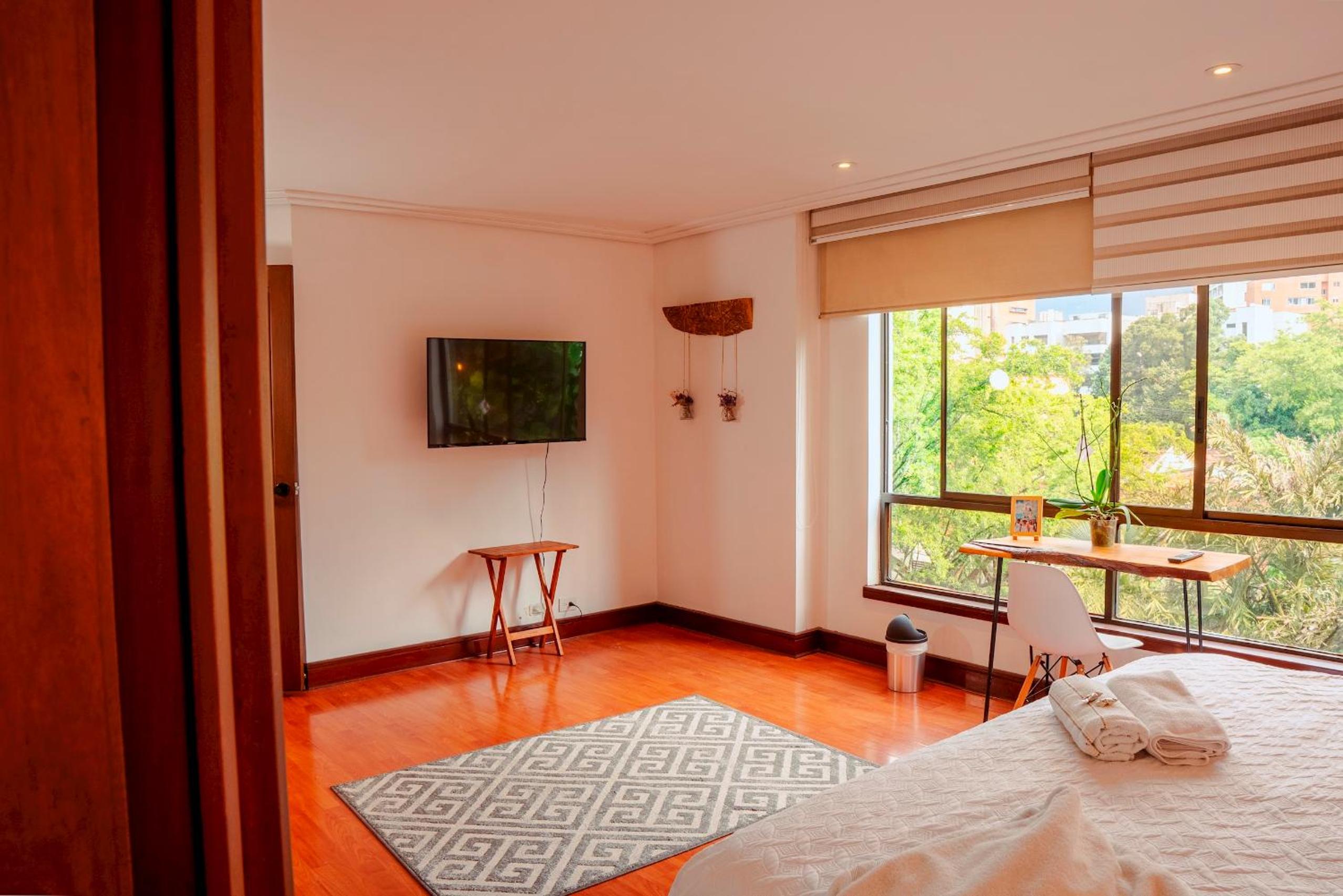 Medellin Vacations - Habitacion de Comfort total en el Poblado - A2 - Property Image 7