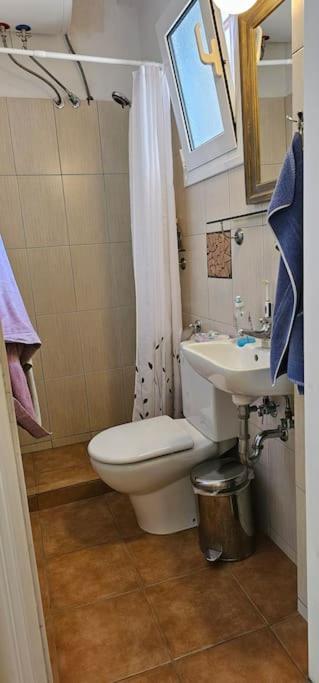 Saronida Beach Nest Apartment en Saronida