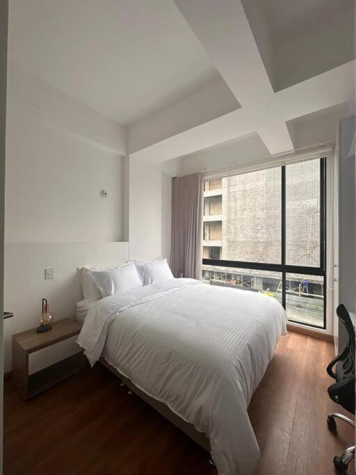 Modern Hotel Apartment with Dedicated Workspace
