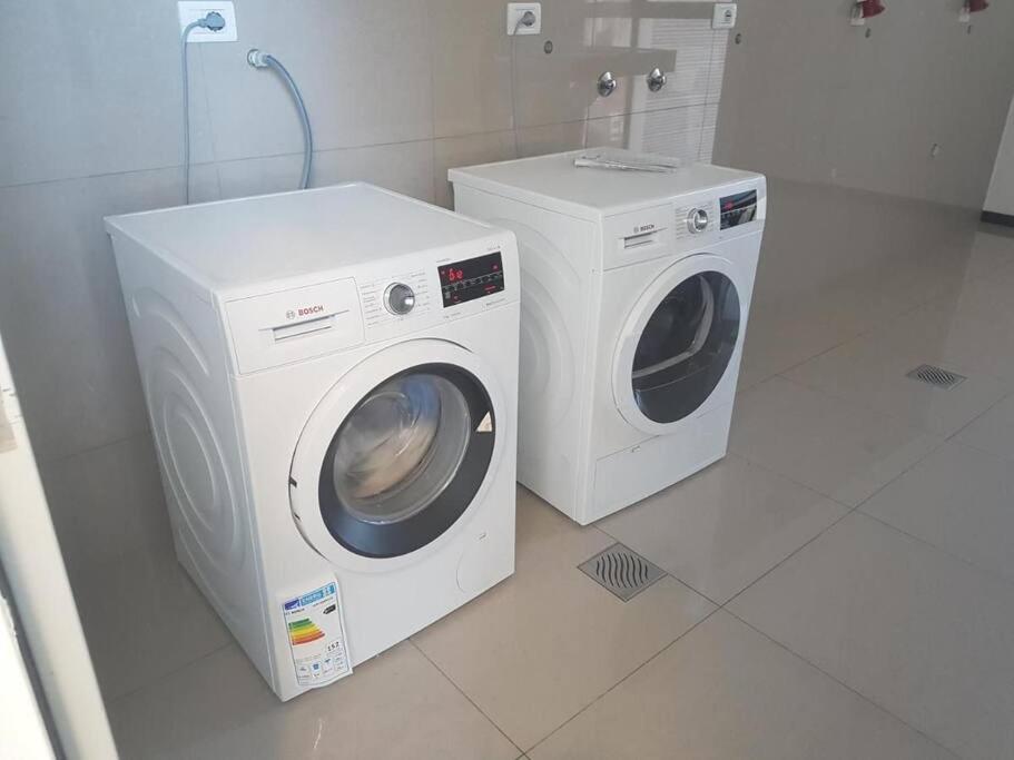 Dpto super moderno de 1 dormitorio con Parqueo
