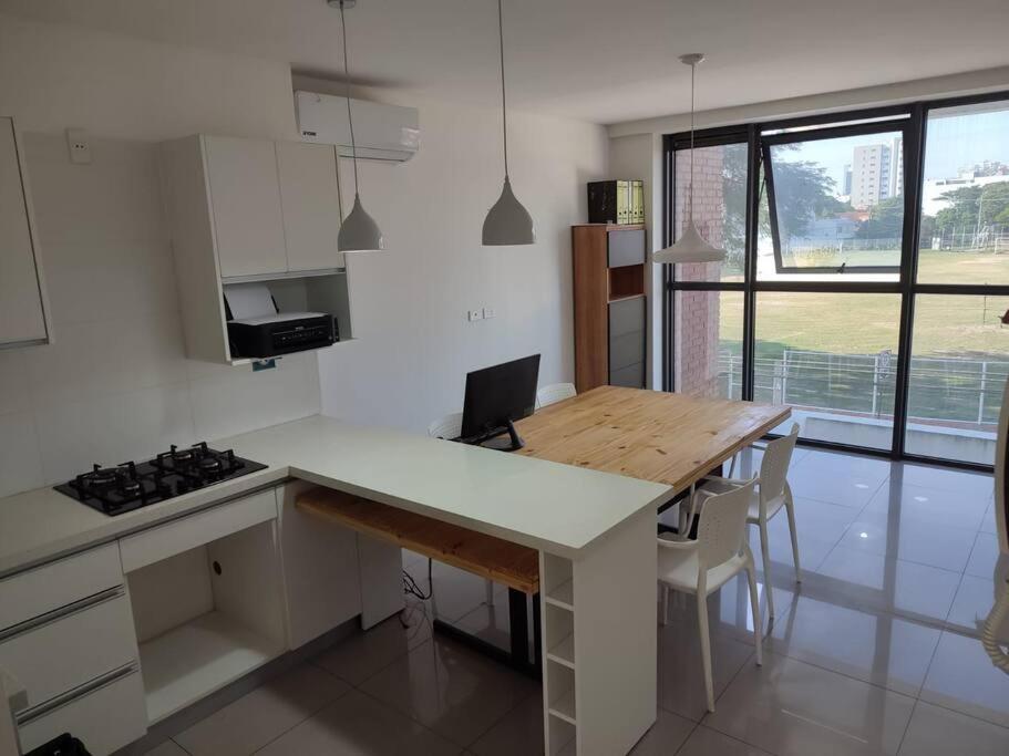 Dpto super moderno de 1 dormitorio con Parqueo