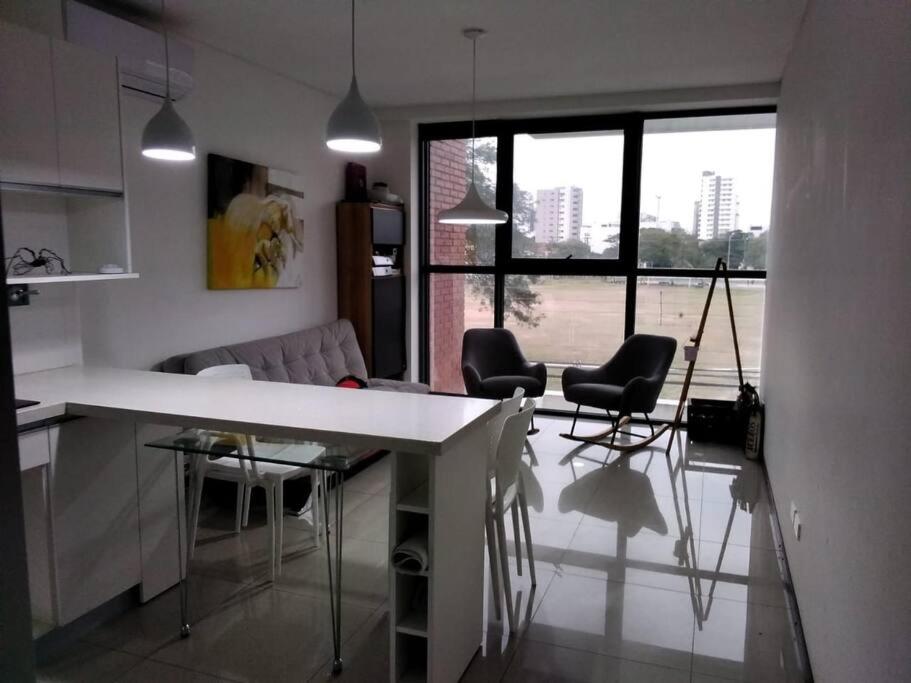 Dpto super moderno de 1 dormitorio con Parqueo