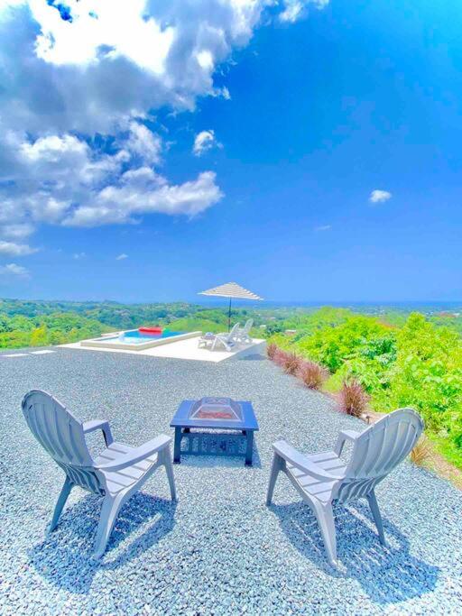 Albor Luxury Villa a Delightful tiny home with pool