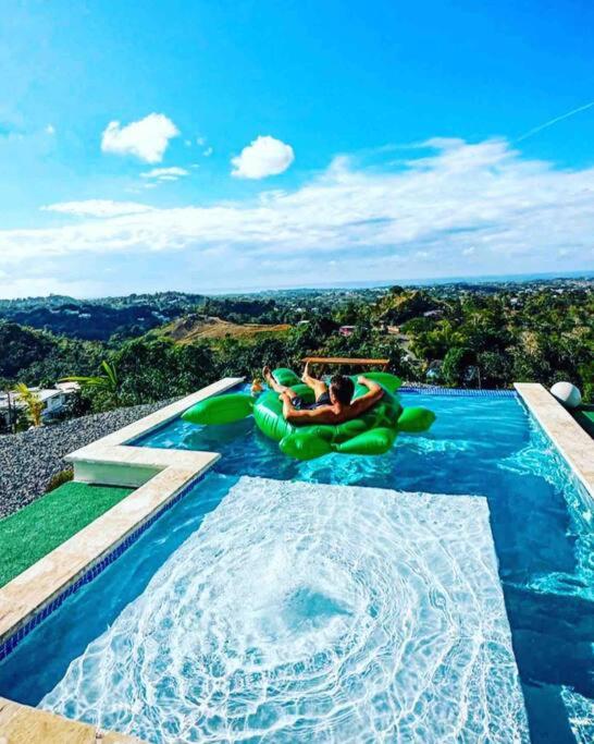Albor Luxury Villa a Delightful tiny home with pool