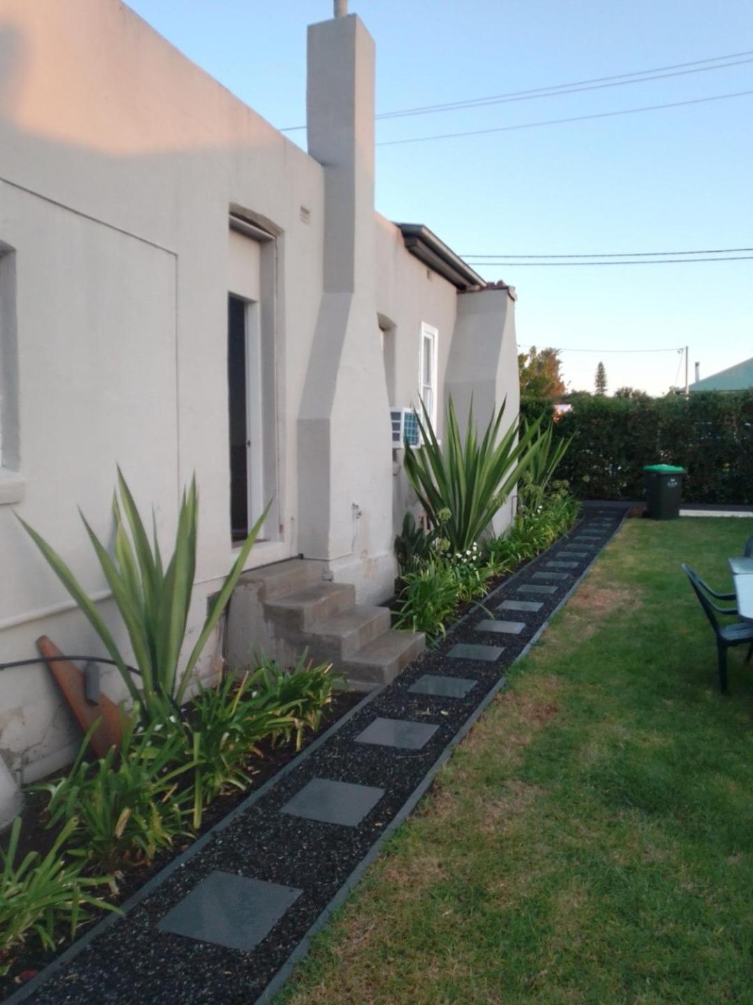 Kurri Kurri Bungalow