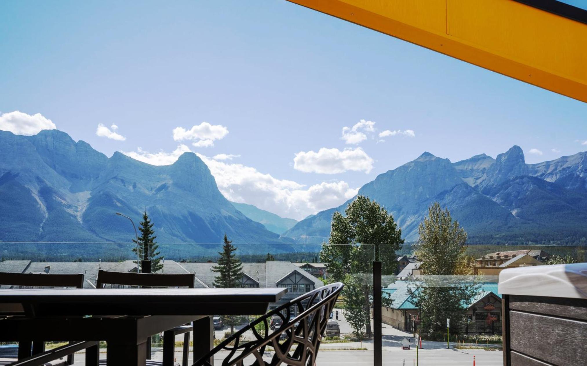 Raven's Peak 105 - Ultra luxe Mountain Retreat