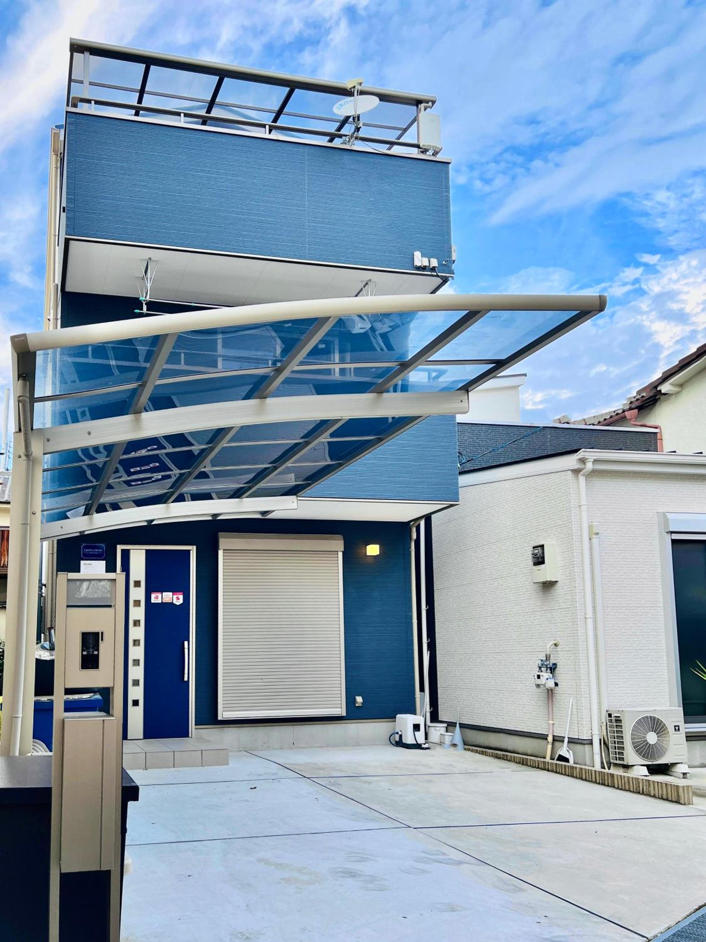 Hotel Charlie's House