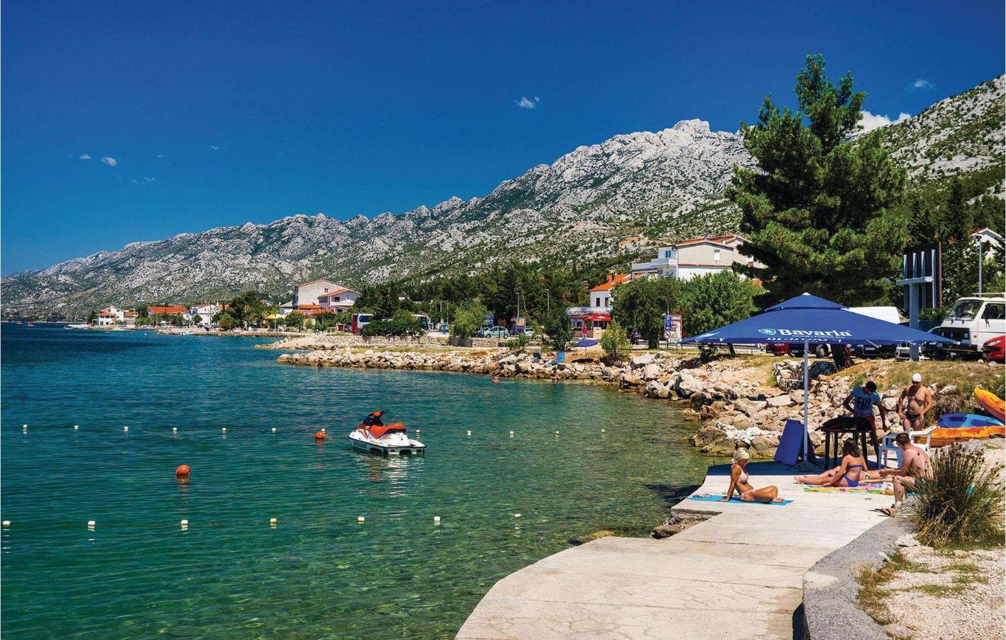 2 Bedroom Beautiful Home In Starigrad photo 4