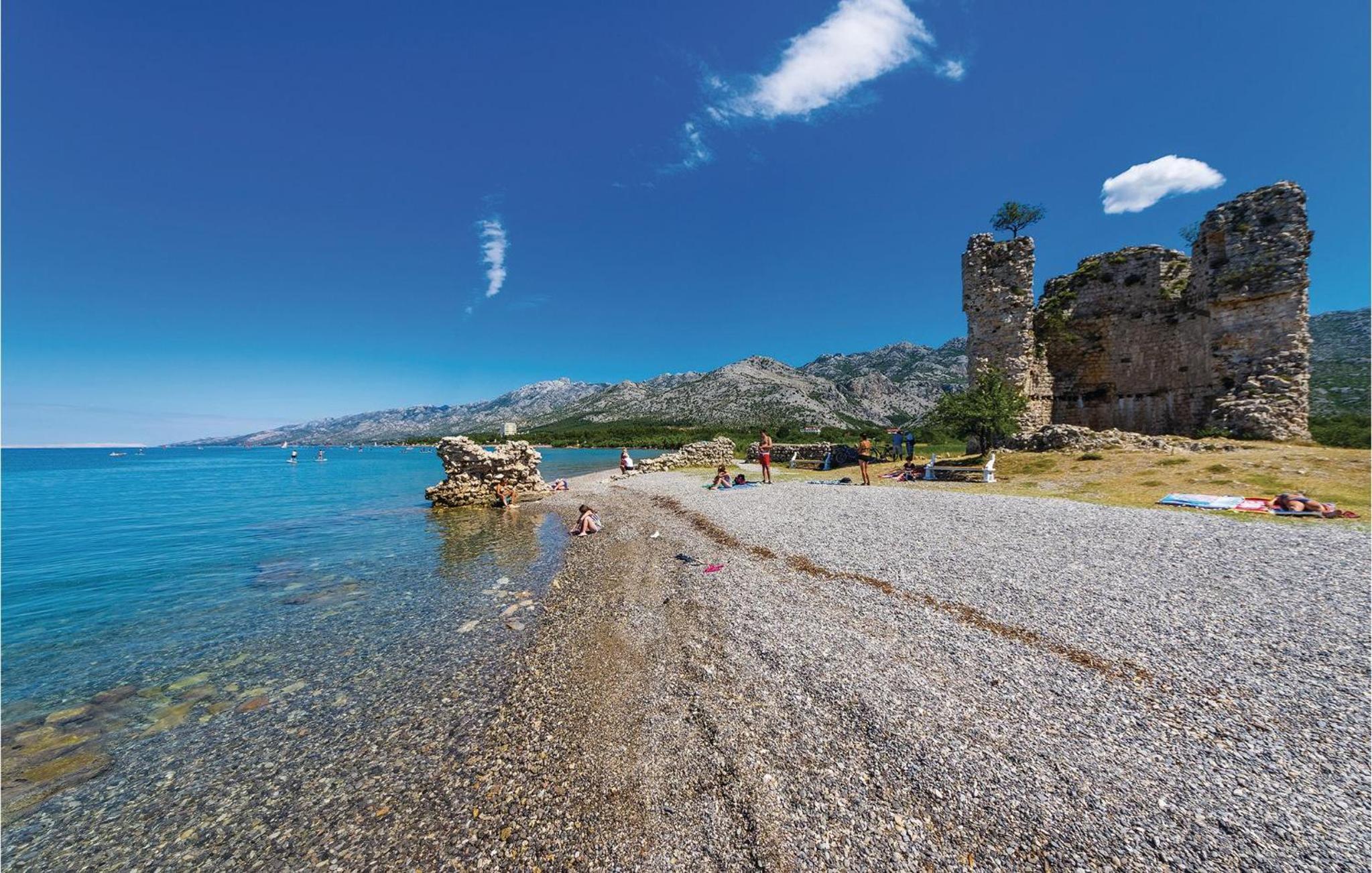 2 Bedroom Beautiful Home In Starigrad photo 3