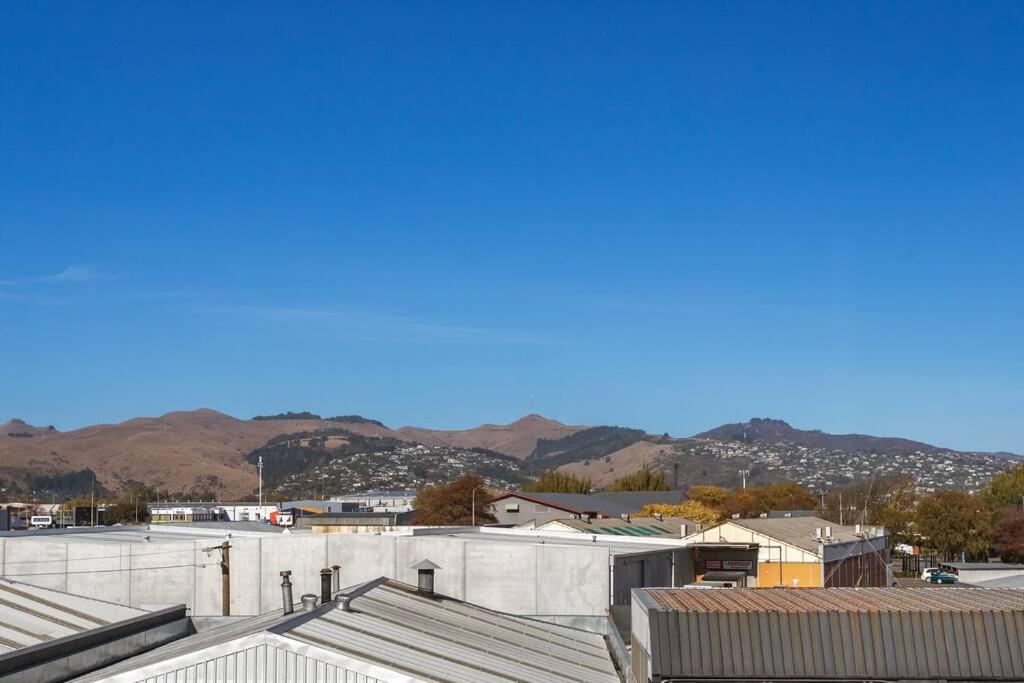 Winter Rates- NewTouch of Class Handy CBD Warm view 4