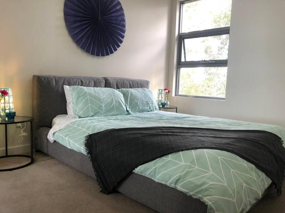 Roomy one bedroom plus extra bed