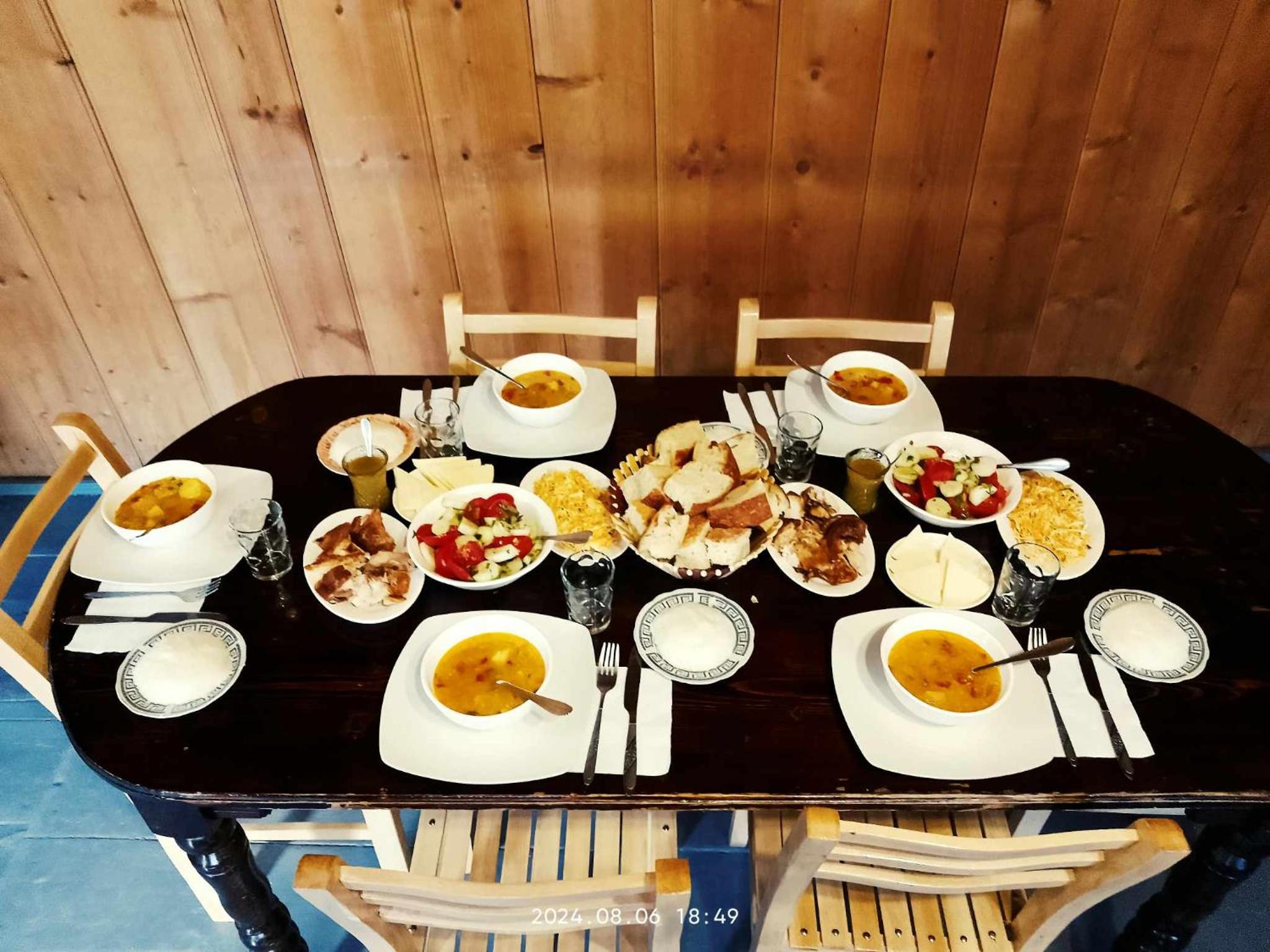 Elos Guesthouse