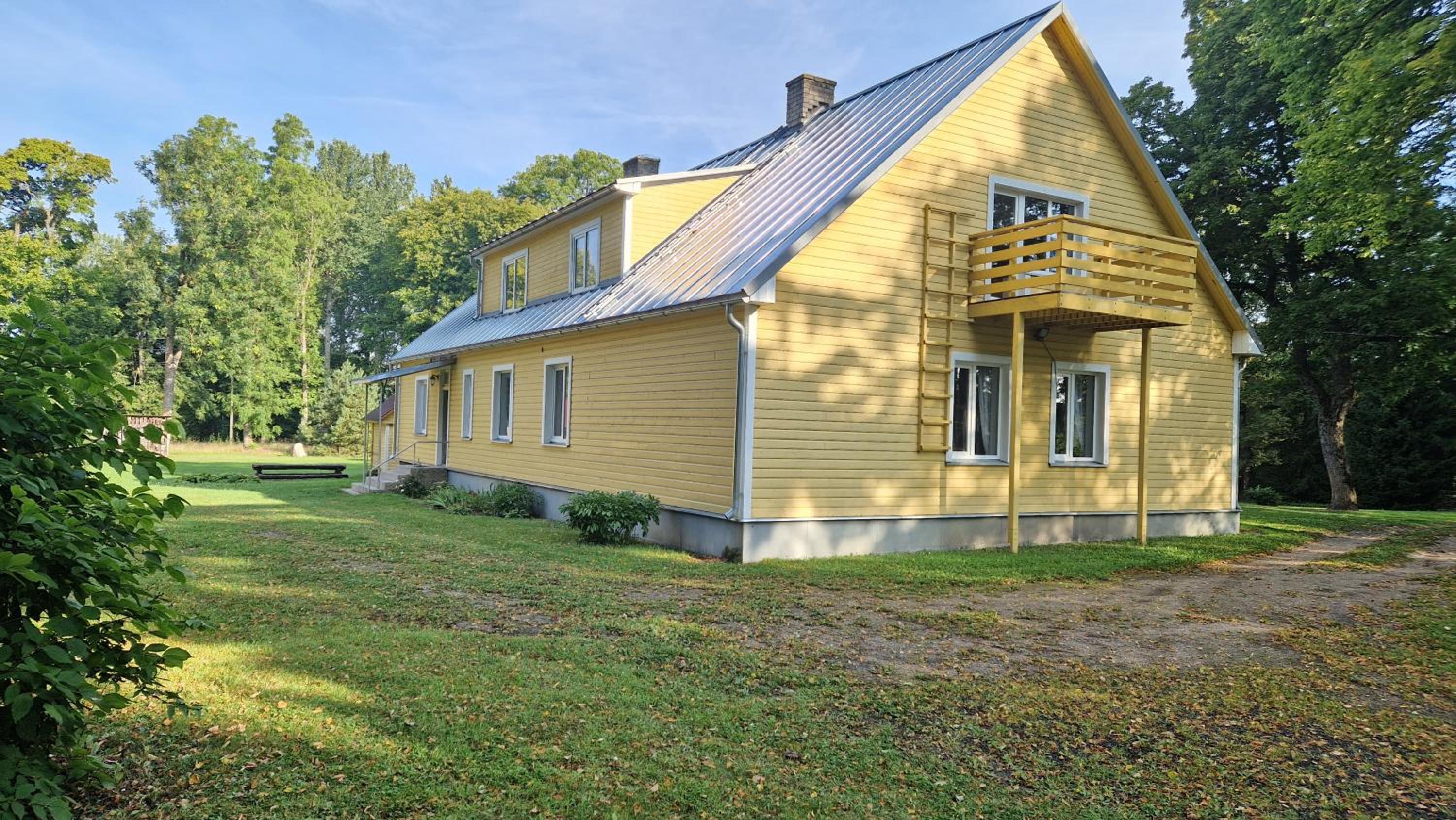 Püha Guesthouse