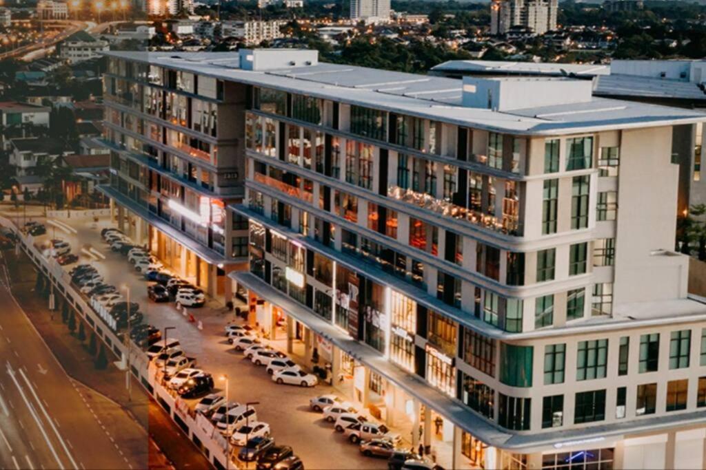 EMPORIUM,DELOFT KUCHING 2R,3Beds,1Bath,4Pax photo 3
