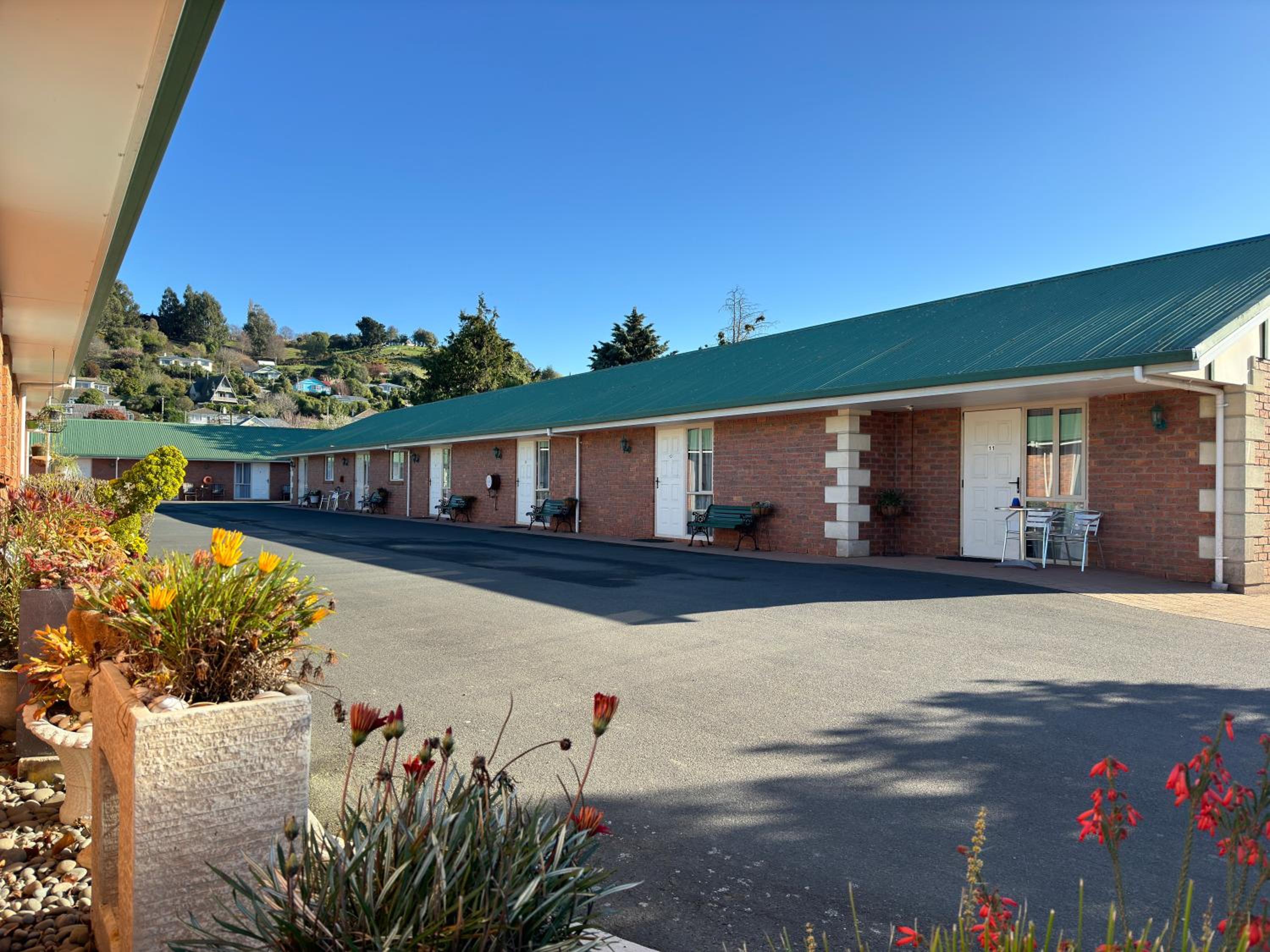 ASURE Ambassador Motor Lodge
